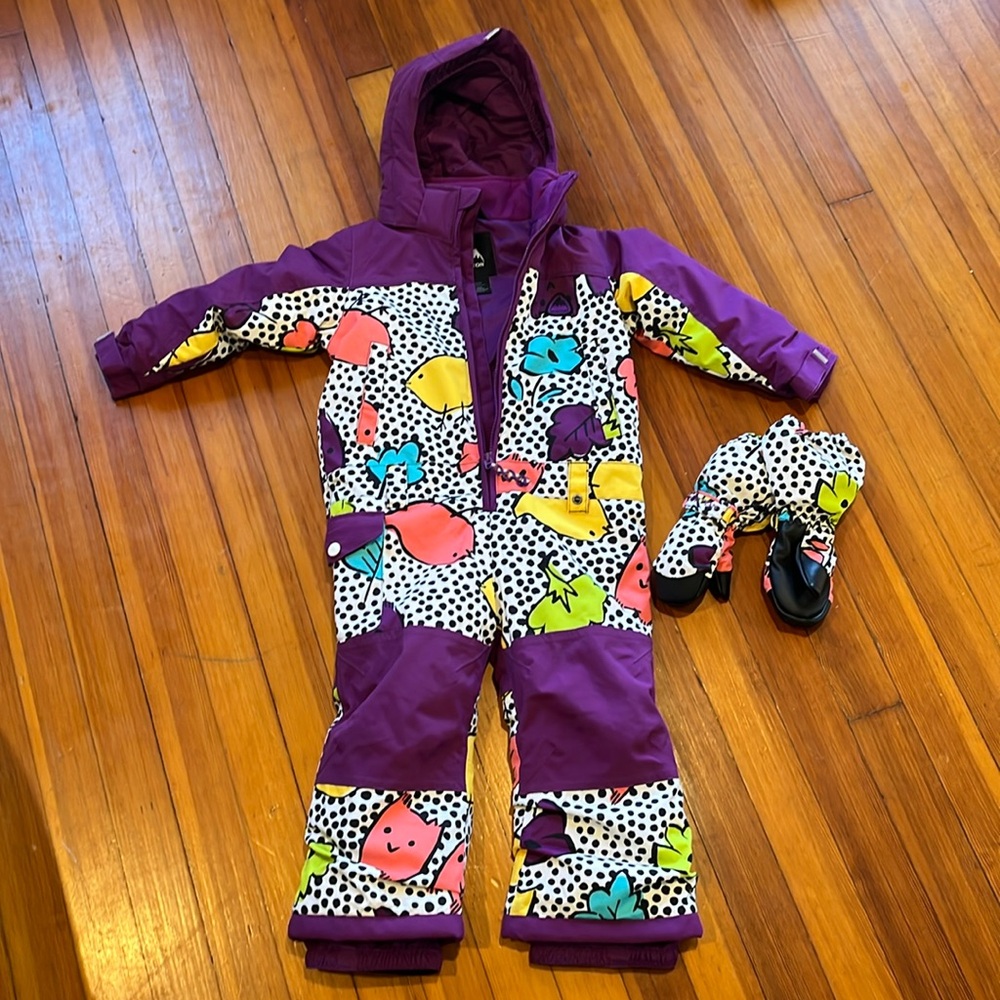 Burton 3T Snowsuit and mittens